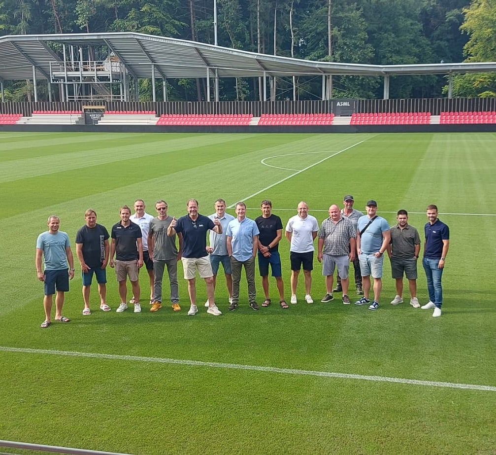Turf specialists visit the Netherlands